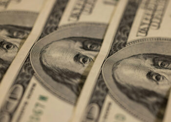 Photo by engin akyurt on Unsplash